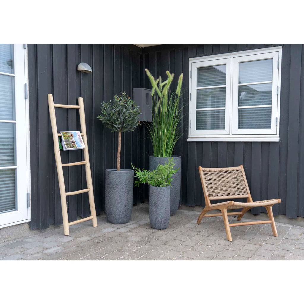 Dekorativ stege i teak