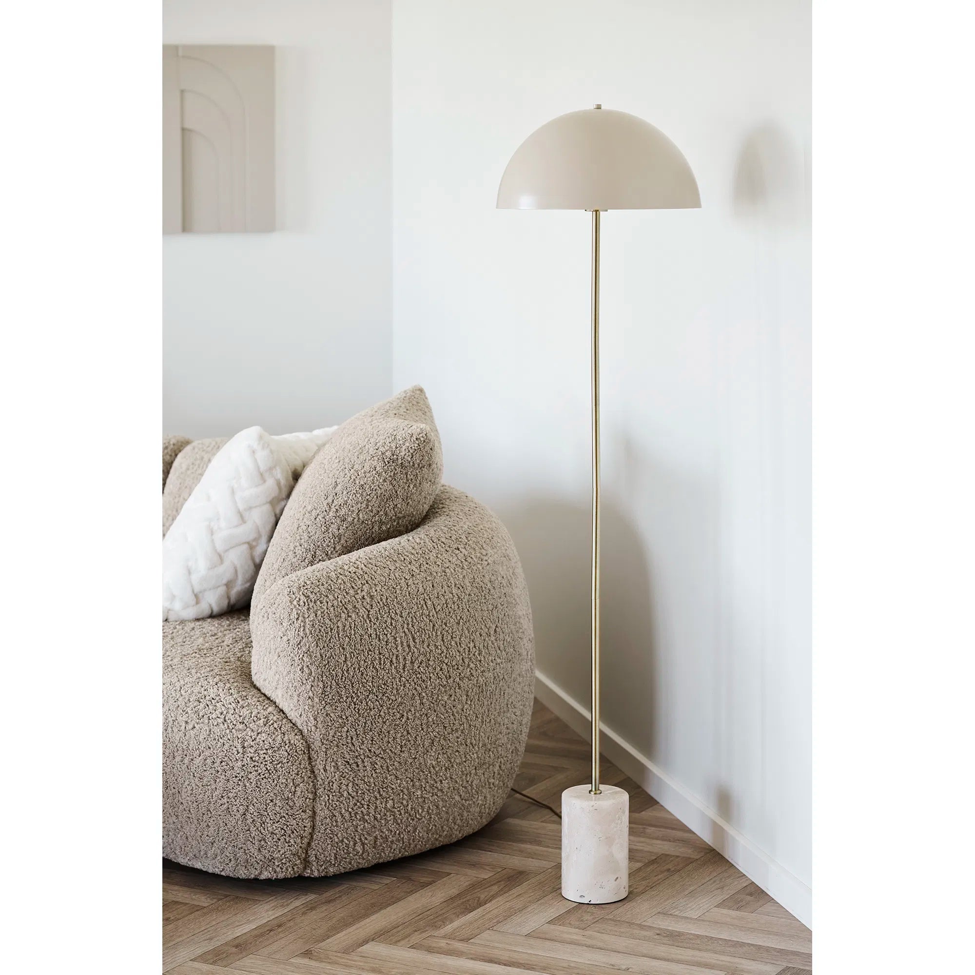 Sheffield golvlampa – exklusiv golvlampa i marmor och metall, beige